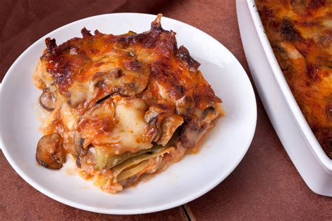 Noodleless Zucchini Lasagna   Chowhound