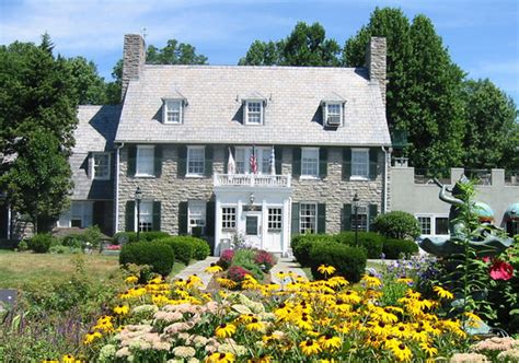 Casual or fine dining - Reviews, Photos - Bavarian Inn Dining Room ...