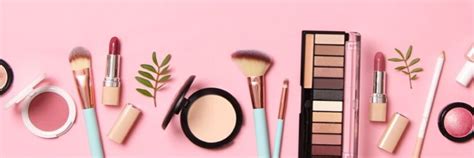 Makeup Products List- Item Names, Steps, Accessories & Kits