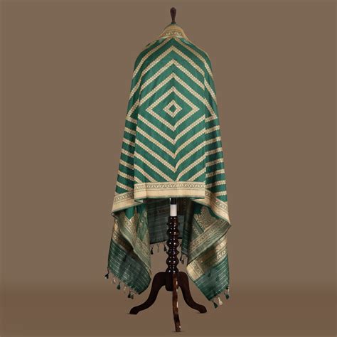 Aada Shahi Emerald Banarasi Handwoven Silk Dupatta – The Warp 'n Weft