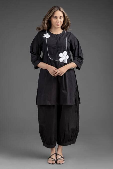 Buy Black 100% Cotton Placement Applique Floral Round Neck Tunic With ...