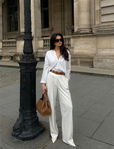 8 Chic Outfits With Wide-Leg Pants To Wear On Repeat
