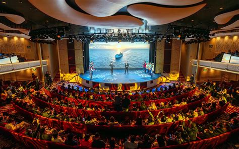 China's first homegrown cruise ship completes maiden voyage