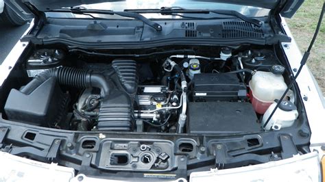 2005 Saturn Relay Upstream O2 Sensor Replacement 的图像结果