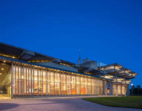 Claire T Carney Library: UMass Dartmouth :: Behance