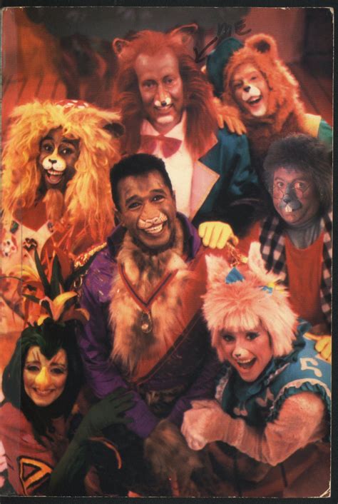 Cast Of Zoobilee Zoo