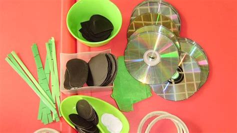 made with plastic bottles Recycled Projects, Cool Diy Projects ...