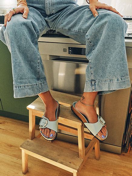 Discover the Birkenstock footwear collection at Birkenstock India ...