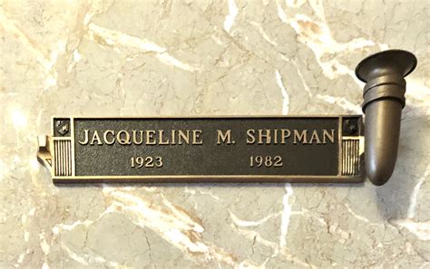 Jacqueline Maglaughlin Shipman (1923-1982) - Find a Grave Memorial