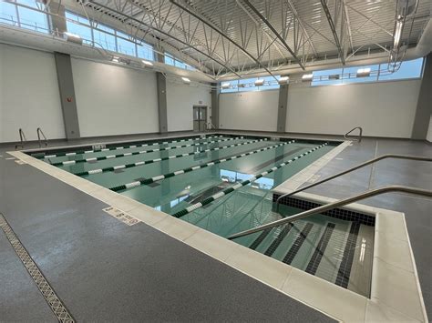 Aquatic Center To Open At Farmingdale's Howitt Middle School: Photos ...