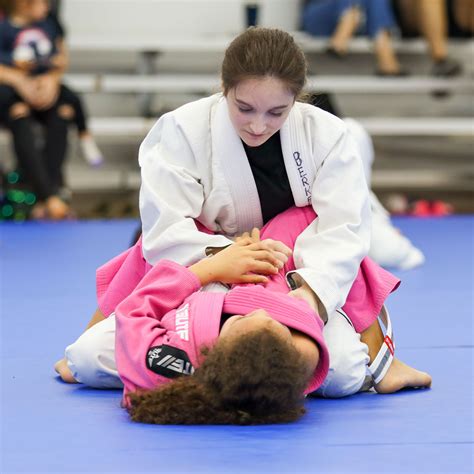 Brazilian jiu jitsu for women Archives – Elite MMA: MMA Houston - Mixed ...