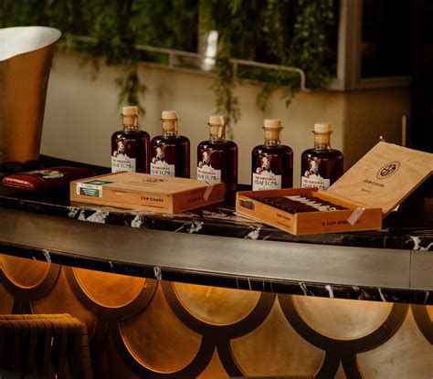 Castles, Cars & Art de Vivre: The Sotheby's Realty France 2023 Rally – EGM Cigars