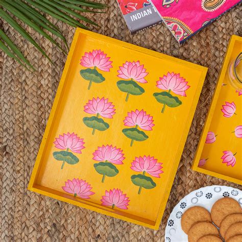 Pichwai Niraja Tray Set – Guthali
