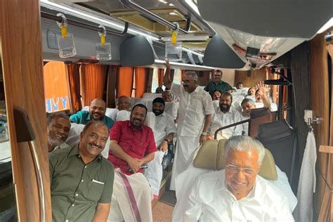 Left pins hope on Nava Kerala Sadas extravaganza ahead of 2024 Lok ...
