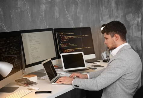 Certified Computer Programmer 的图像结果