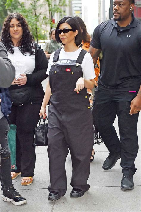 Kourtney Kardashian Rocks Blink-182 T-Shirt: Photos | Us Weekly