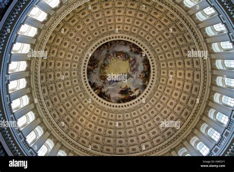 United States Capitol Building 的图像结果