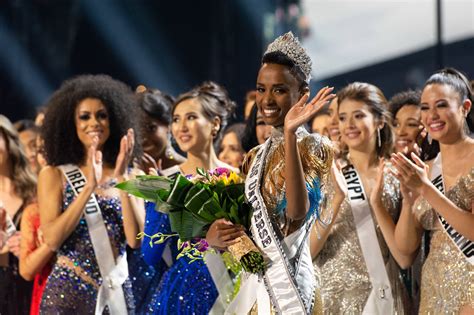 Miss Universe 2019: Zozibini Tunzi aus Südafrika gekrönt