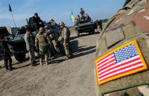 美国又在背后挑唆，加快空运援助乌克兰军火，俄军完全不当一回事_腾讯新闻
