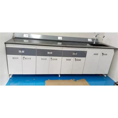 Lab Work Bench Gujarat - Jay Veer Industries