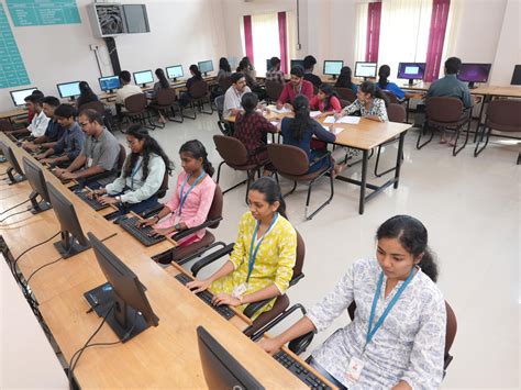 Gallery - MA College