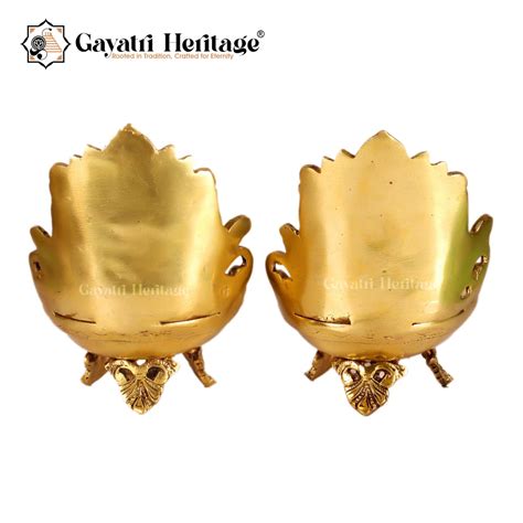 Brass Ganesh & Laxmi Diya Lamp (Pair) – Divine Prosperity | Gayatri He ...