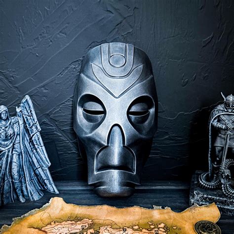 Skyrim Dragon Priest Mask Replica, Morokei Wearable Mask, Cosplay and ...
