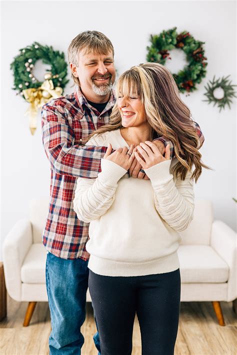 Katie V. Photography Christmas Mini Session in the studio {Soda Springs ...