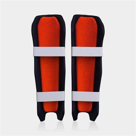 Buy Wicket Keeping Pads for Cricket and Get 10% Off | moonwalkr