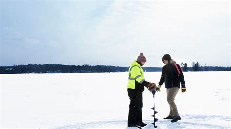 Devils Lake Ice Fishing: Your Comprehensive Guide!