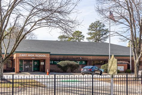 Dillard Drive Magnet Elementary School in Raleigh, NC - Homes.com