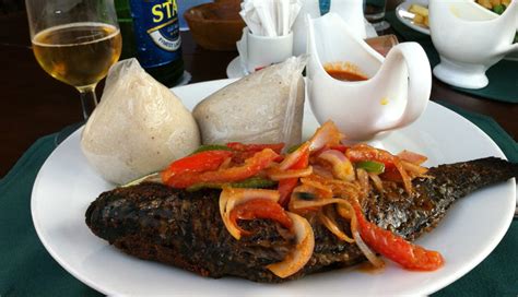 8 Traditional Ghana Dishes One Must Try - lifeberrys.com