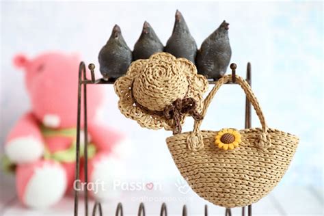 Doll Crochet Straw Hat Pattern Tutorial 的图像结果