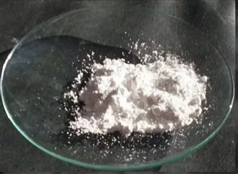 Construction Chemicals - Calcium Chloride Lumps Manufacturer from Morbi