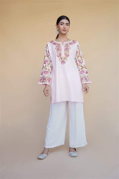 House Of Kari(Chikankari Clothing) - Kashmiri Aari Work Cotton Short ...