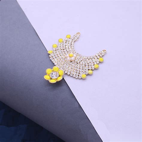 Yellow stone decorated heavy kanthmala (Hasli) for Idols – MyKanha.com