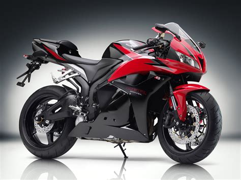 new bikes motorcycles: Suzuki GSXR-600