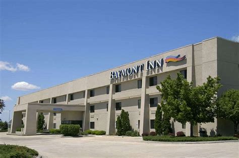 BAYMONT BY WYNDHAM SPRINGFIELD - Hotel Reviews, Photos, Rate Comparison ...