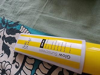 SunScoop Glow Tinted SPF 60 Sunscreen Cream For Unisex With UV Filter ...