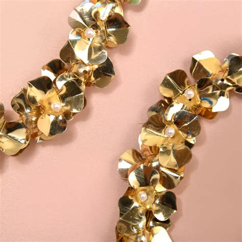 Wall Hanging Gold Flower Wreath Set Of 2 8 Inch Online - Premium Wall ...