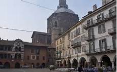 pullman pavia noleggio pullman e autobus pavia ncc transfer pullman pavia noleggio pullman e autobus pavia ncc transfer
