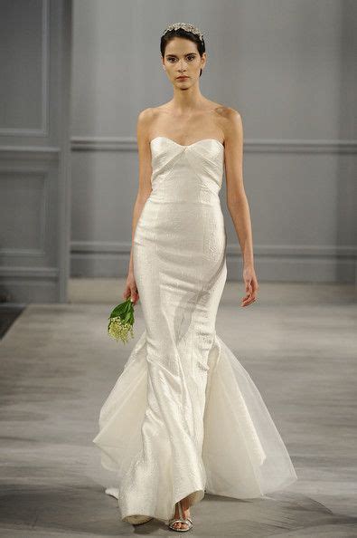 Monique Lhuillier, Bridal Spring 2014 | Pretty wedding dresses, Wedding ...