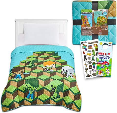 Amazon.com: Minecraft Twin Bedding Set for Kids - Bundle with Quilted ...