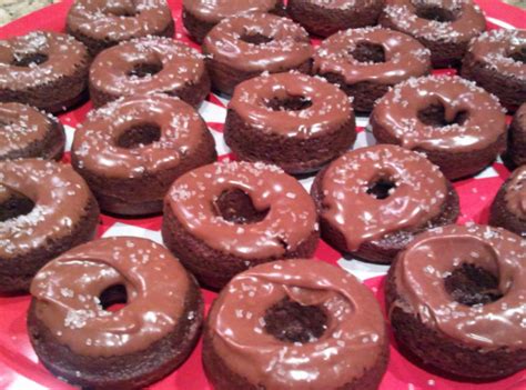 Mayan Mini Chocolate Donuts with Spicy Ganache Glaze | Donut recipes ...