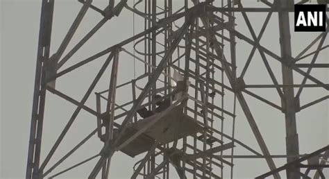 Rajasthan: Two men climb tower to protest against rape-murder of girl ...