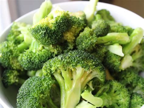 How To Grow Broccoli At Home
