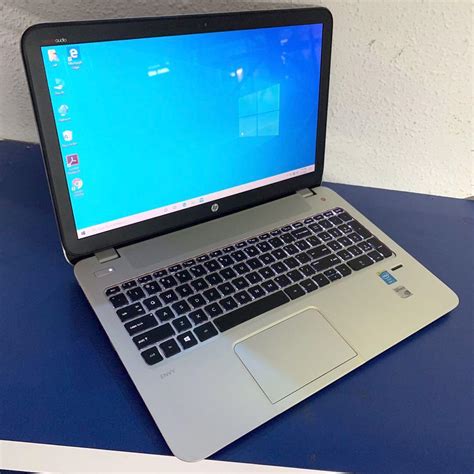 Laptop Toshiba Qosmio X70-A-12X cu procesor Intel® Core™ i7-4700MQ 2 ...
