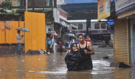 Maharashtra: Heavy rains over 4 days filling up major dams in Nashik ...