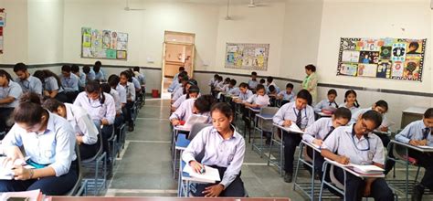 Class Room | Mahavir Senior Model School (MSMS)