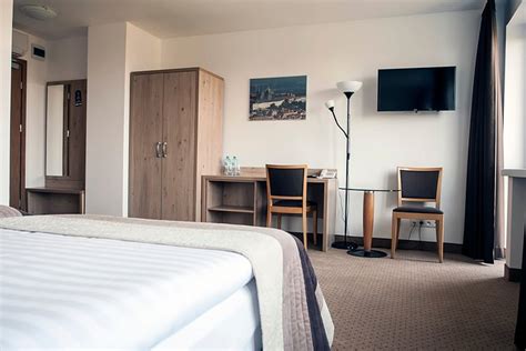 HOTEL LOGOS (Warsaw) - Hotel Reviews, Photos, Rate Comparison - Tripadvisor